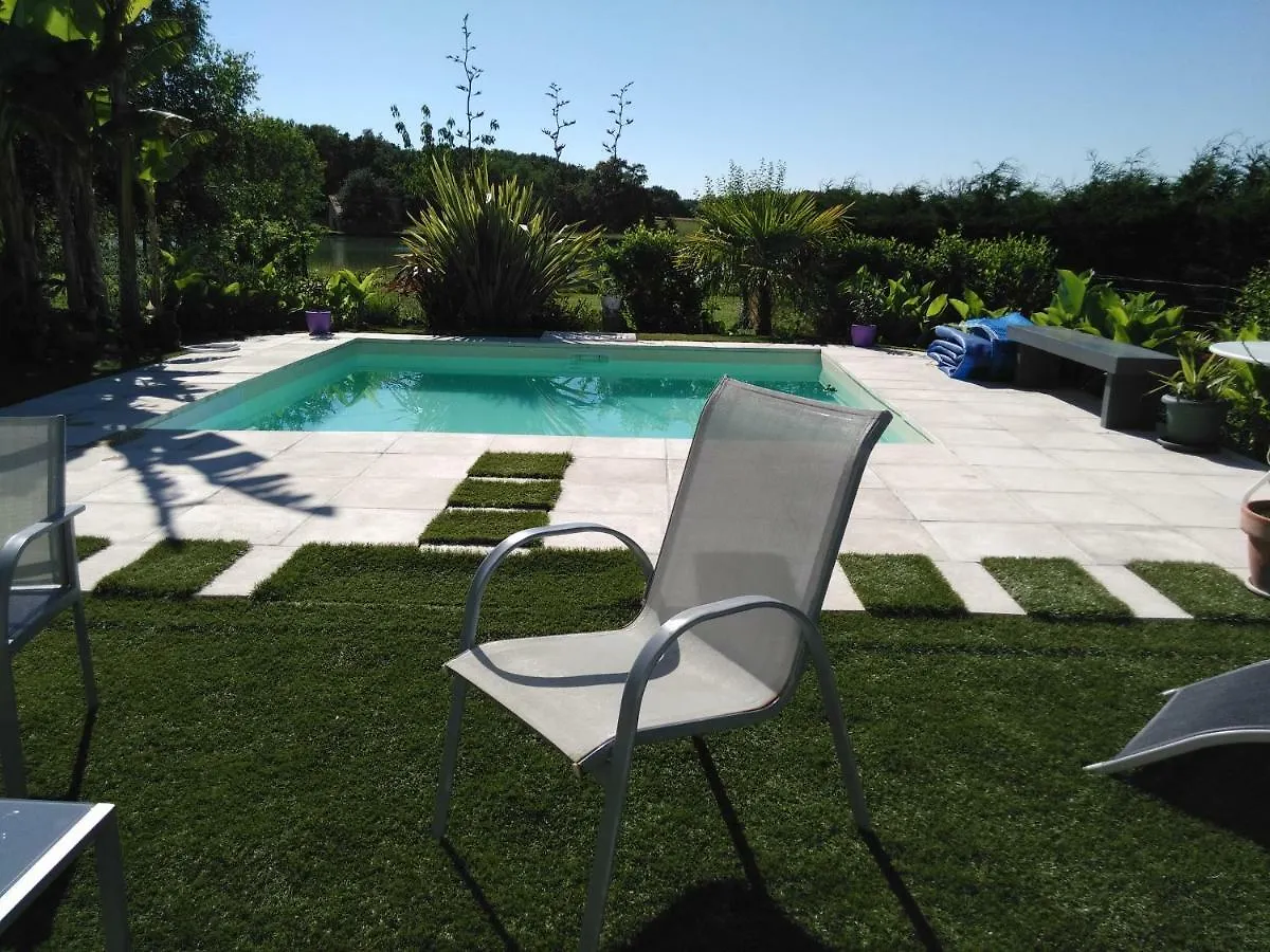 Maison A La Campagne Lavergne  Holiday home Lavergne (Lot-et-Garonne)